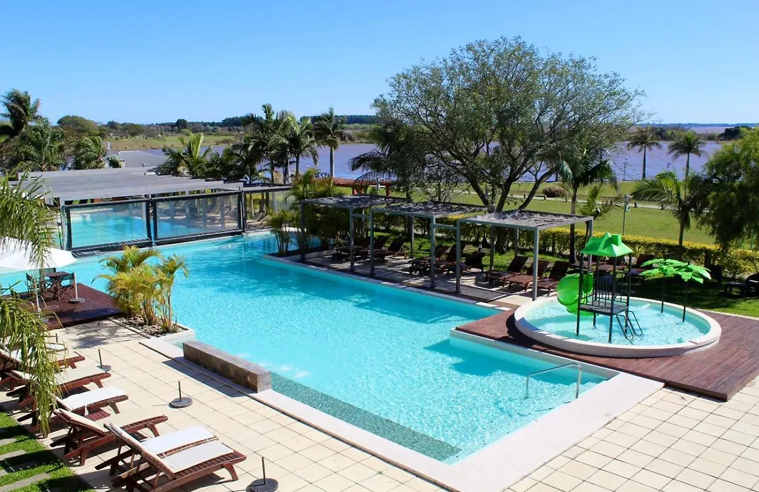 Arena Resort-1